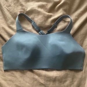 Lululemon bra